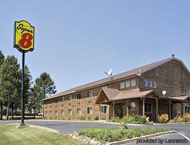 Northwoods Inn And Suites Ely Exterior foto